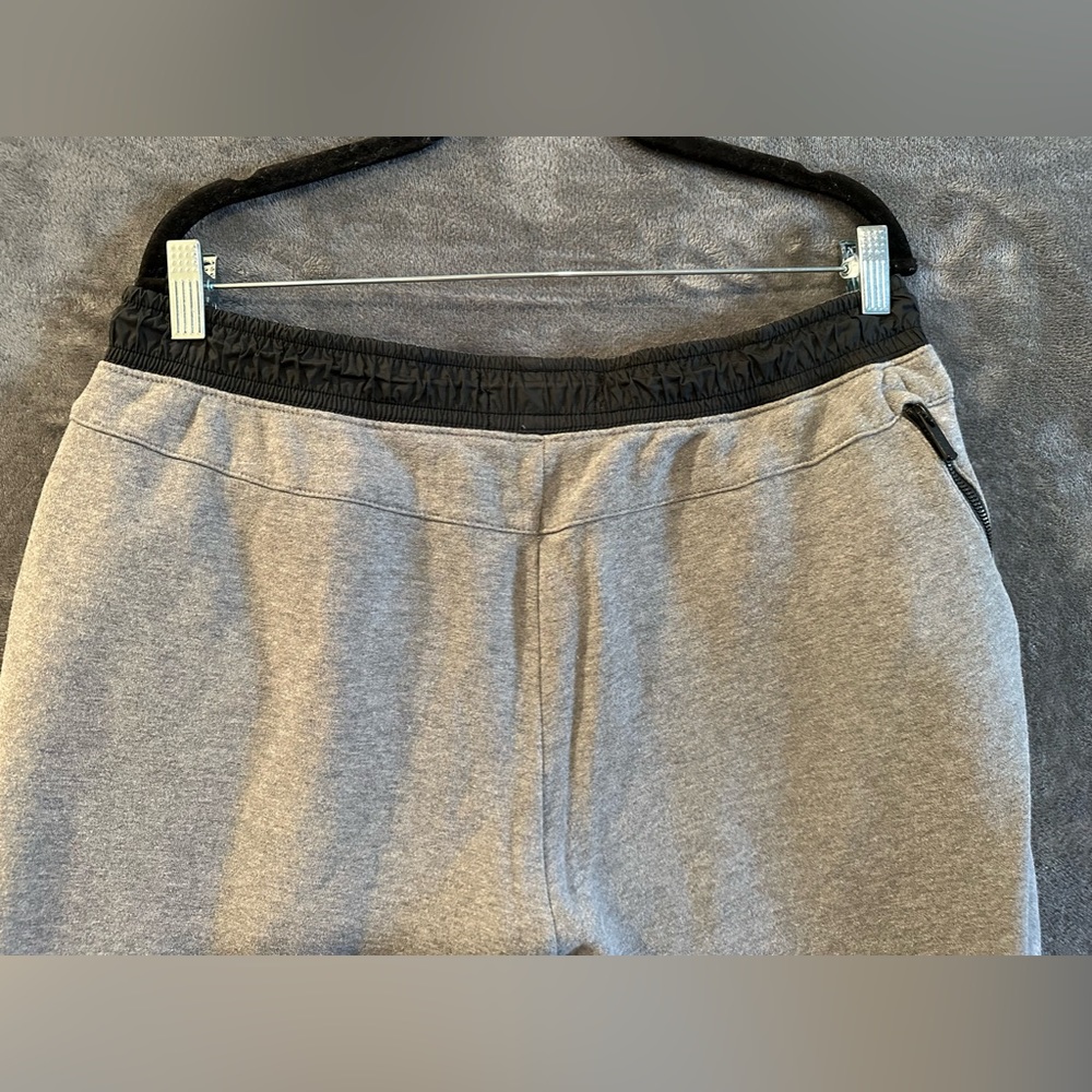 Men's Nike Sportswear Modern Tapered Fleece Sweatpants Size XXL Grey‎ - Picture 4 of 8